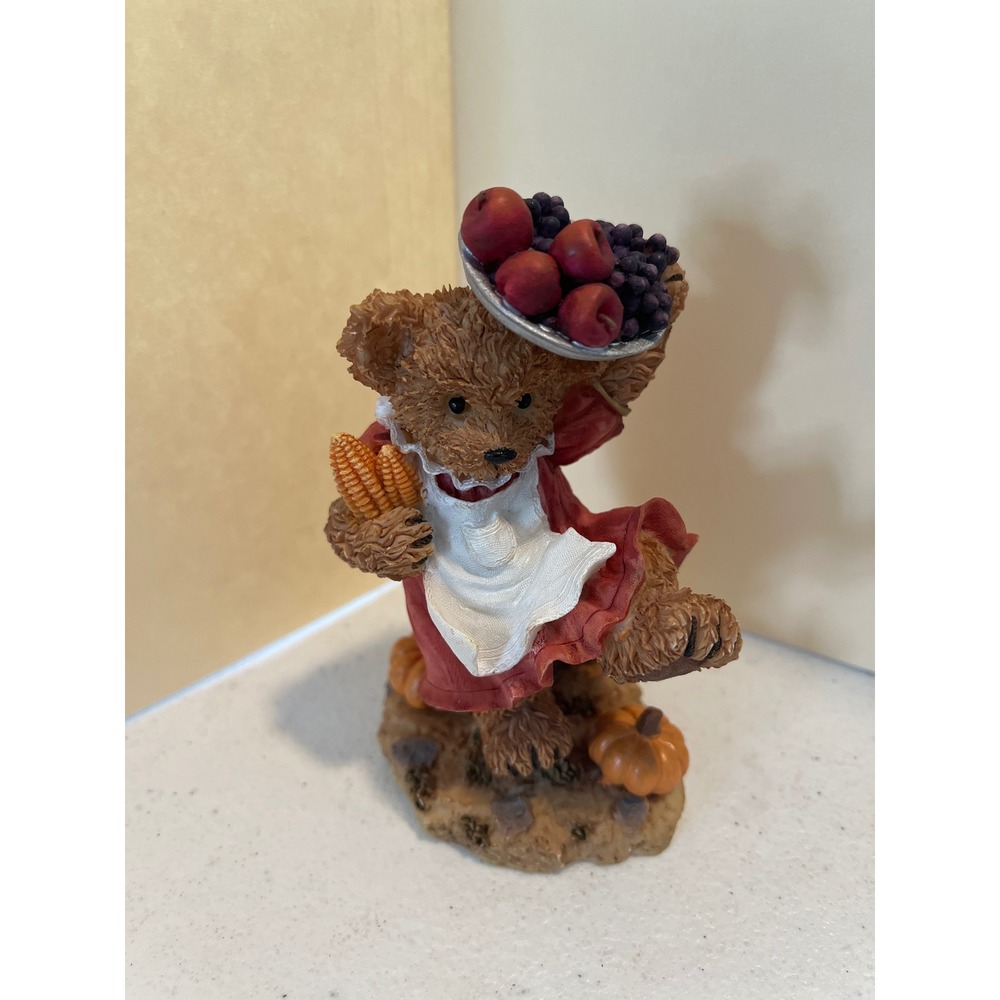 Home Interiors Fall Harvest Bears Figurine 11768 Teddy Bear Pumpkin Corn 2002